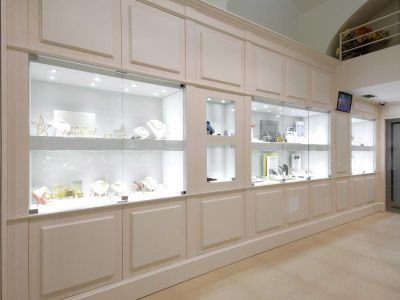 jewelry-salon-