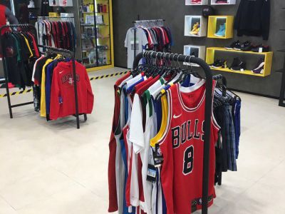 sport-clothes-store-