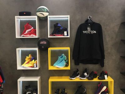 sport-clothes-store-