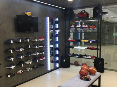 sport-clothes-store-