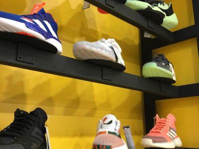 sport-clothes-store-